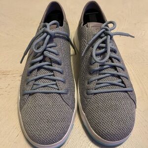 Stylish Gray women’s Sneakers